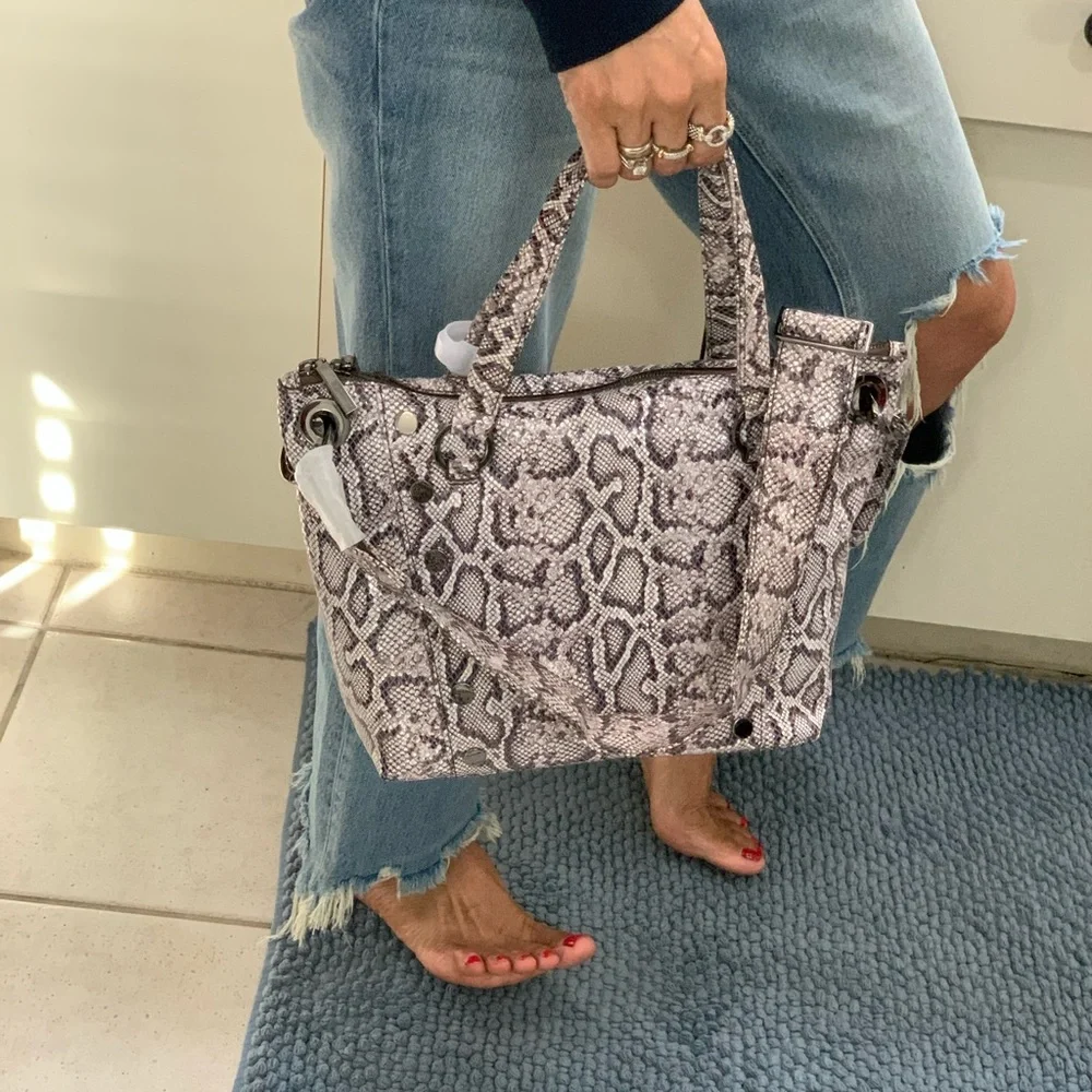 Hammitt Daniel Snake Skin Black/White Bag Size Medium